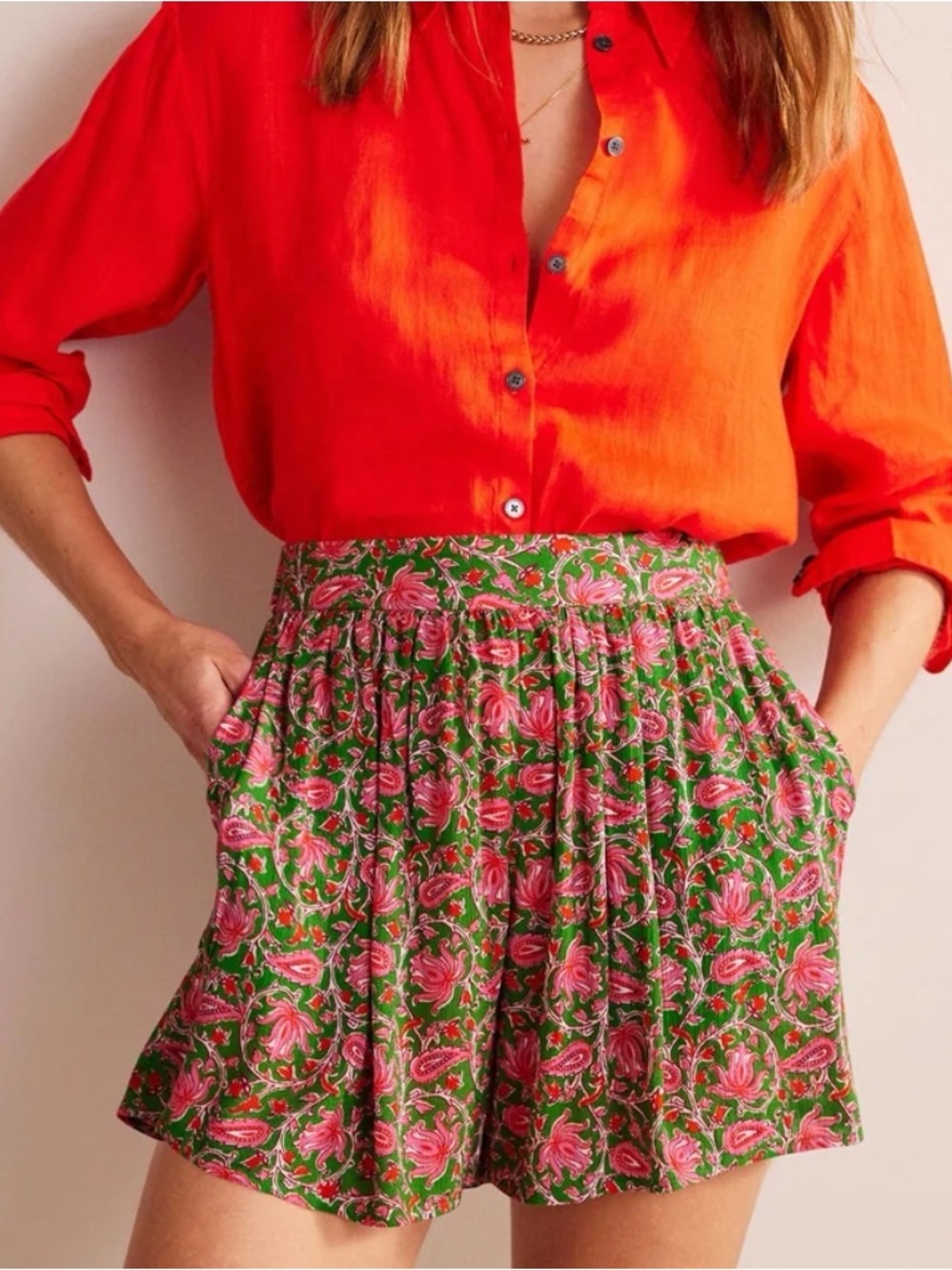 Boden Women’s Knit Shorts with Pink Floral Paisley Print Size XL
